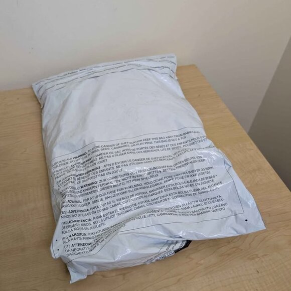 Amazon Essentials Women's Large Navy Long Sleeve Henley Hoodie Navy  NWT - Picture 2 of 6